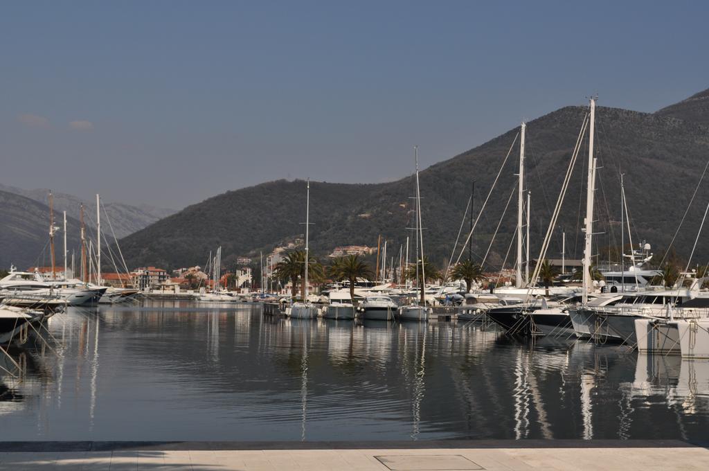Apartments Viktoria Tivat Zewnętrze zdjęcie